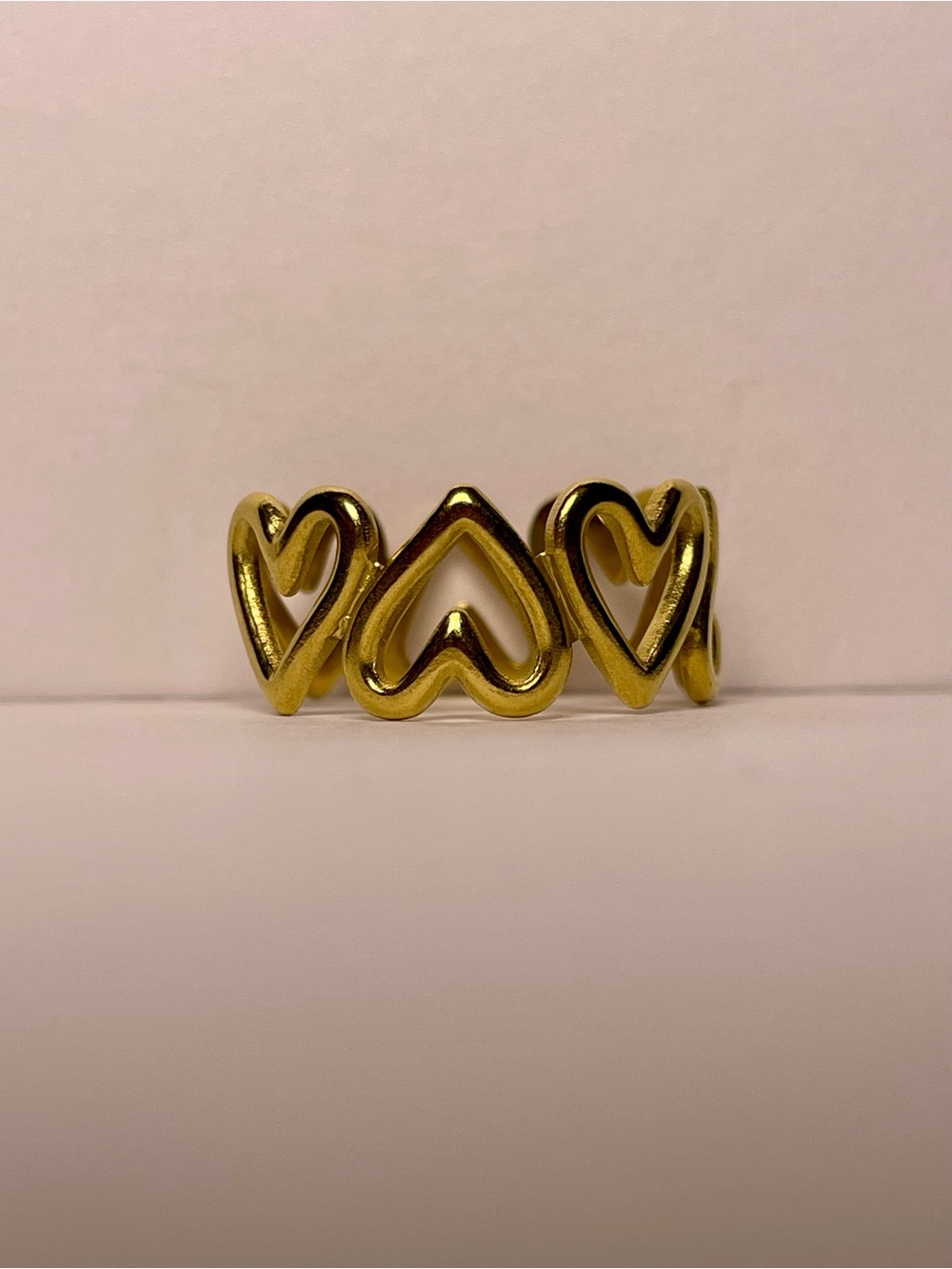 Gold Heart Pattern Ring - Picture 5 of 6